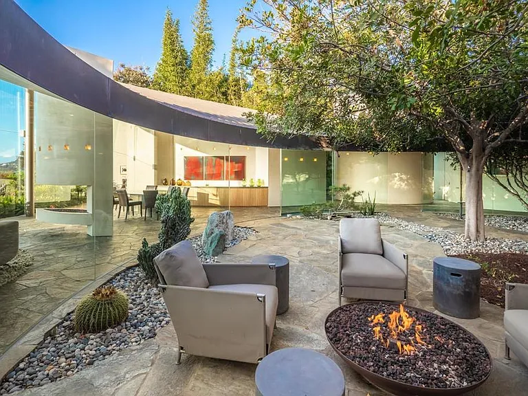 724 Muirlands Vista Way — Photo 19