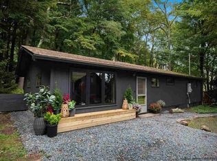 3 Woodfield Rd, Grahamsville, NY 12740