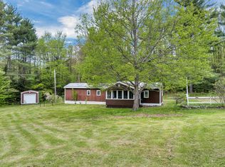 16 McCullock Rd, Wentworth, NH 03282