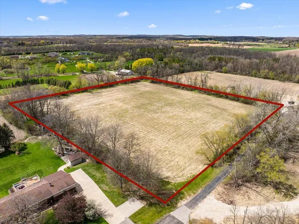 W220N8991 TOWN LINE ROAD, Lisbon, WI 53089