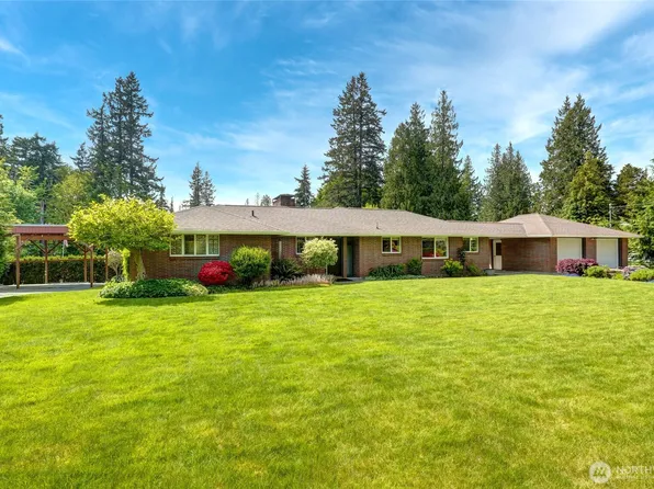 19416 84th Avenue W, Edmonds, WA 98026