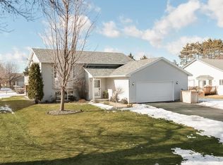 14354 Drake St NW, Andover, MN 55304