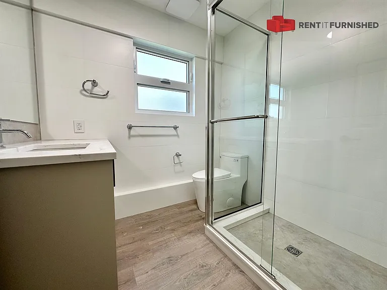 8960 Ash St — Photo 10