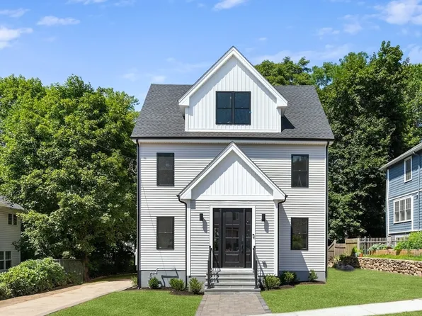 20 Grayson Rd, Winchester, MA 01890