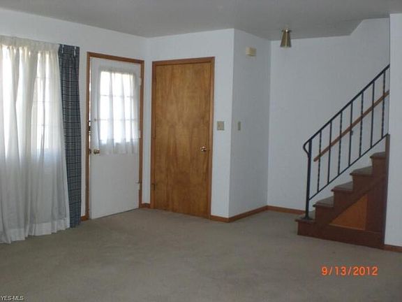 2nd image of 319 Johnet Dr APT 8