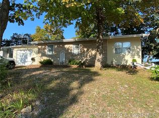 1648 Apache Point Dr, Climax Springs, MO 65324