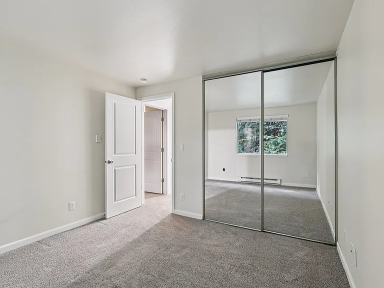Campbell Run Apartments — Photo 44