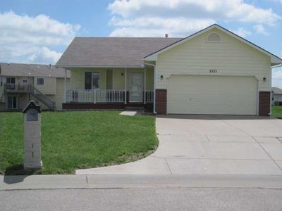 2551 E Prairie Rose Cir, Wichita, KS, 67219