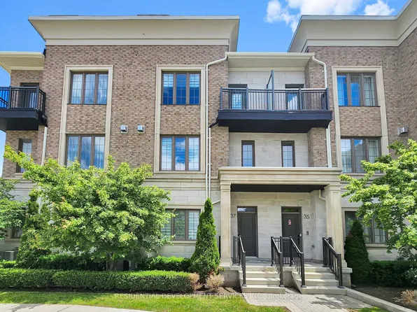 37 Village Pkwy, Markham, ON L3R 5R8