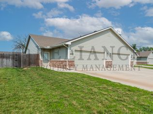 8802 E Chris Ct, Bel Aire, KS 67226