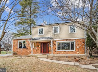 11700 Stonington Pl, Silver Spring, MD 20902