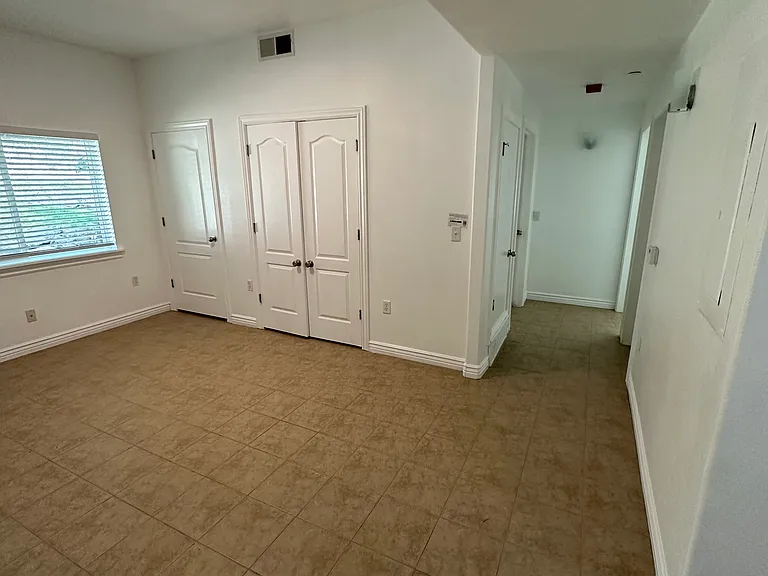 1156 E 3300 S #117 — Photo 11