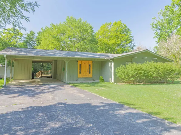 345 Smith Cir, Michie, TN 38357