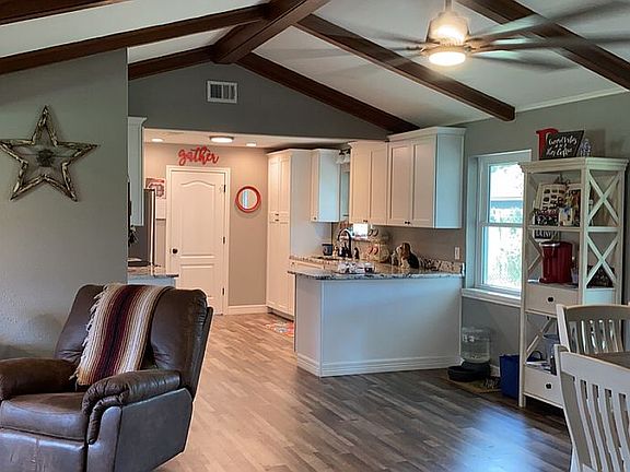 5th image of 30 Heritage Dr