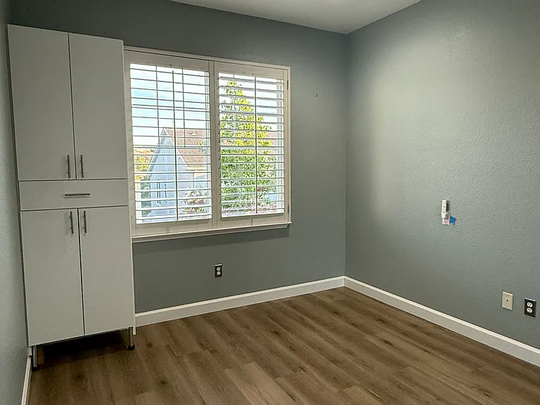 1513 Craiglee Way — Photo 12