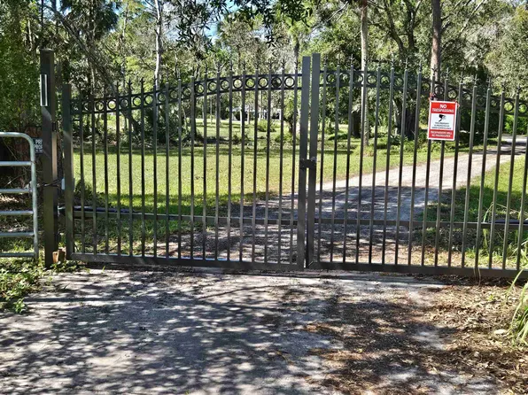 568 N Samsula Dr, New Smyrna Beach, FL 32168