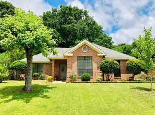 836 Sweet Ridge Rd, Prattville, AL 36066