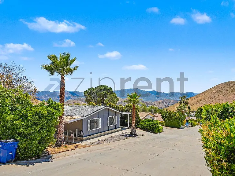 33105 Santiago Rd #21 — Photo 3