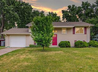 2533 103rd Ave NW, Coon Rapids, MN 55433