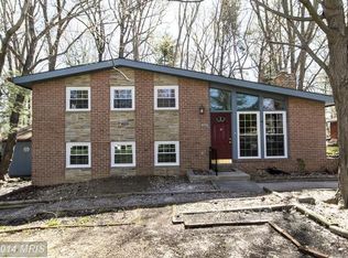 900 Flagtree Ct, Baltimore, MD 21208