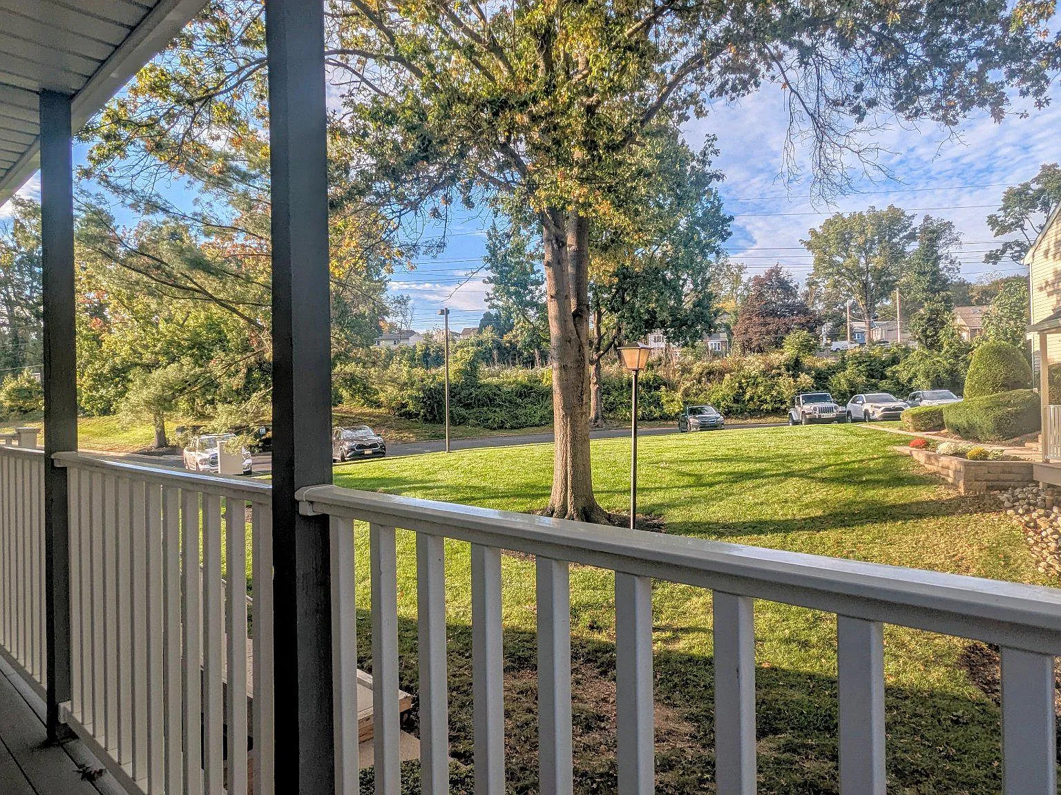 2 bed, 1.0 bath, 970 sqft, $2,000 — Photo 3