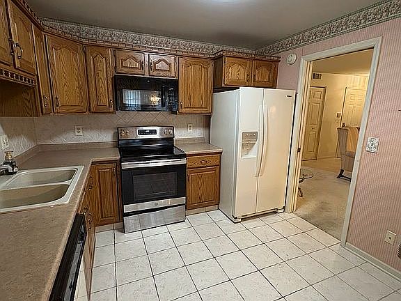 4th image of 6324 Eagles Lake Dr
