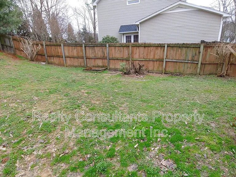 3310 Mill Spring Ct — Photo 27