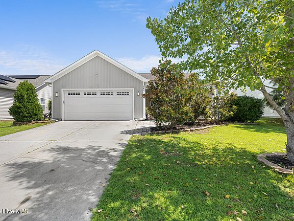 3rd image of 361 Rose Bud Lane