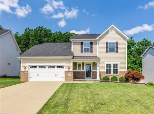 5590 W Longridge Dr, Independence, OH 44131