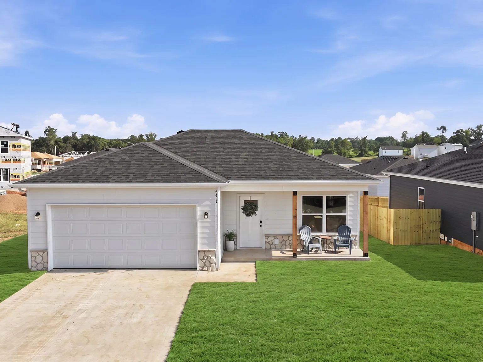 3 bed, 1400 sqft, $1,795 — Photo 3