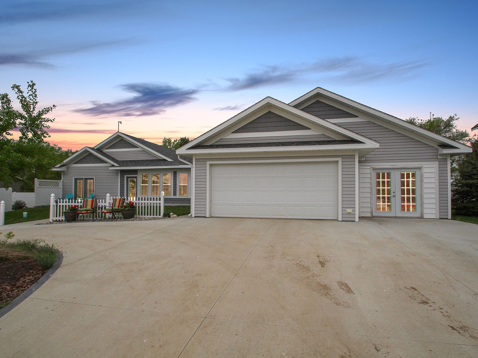 3110 Lake Campbell Dr, Brookings, SD 57006 Zillow