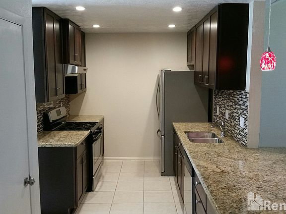 3rd image of 9039 Kirkland Dr