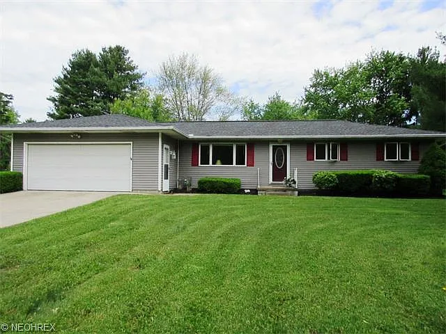 3589 Weyrick Dr photo 1