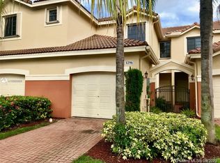 4296 Vineyard Cir, Fort Lauderdale, FL 33332