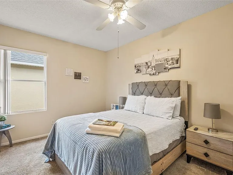 422 Graystone Blvd — Photo 25