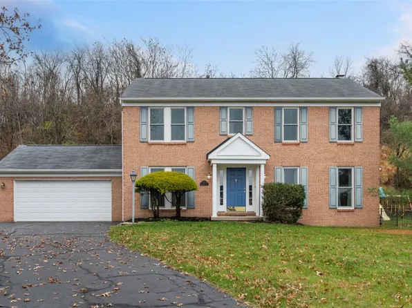 1270 Barnstaple Dr, South Park, PA 15129