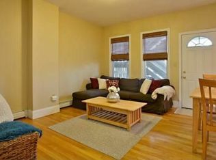 15 I St #1, South Boston, MA 02127