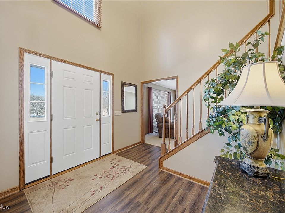 2132 Summerchase Rd NE, Canton, OH 44721 | Zillow