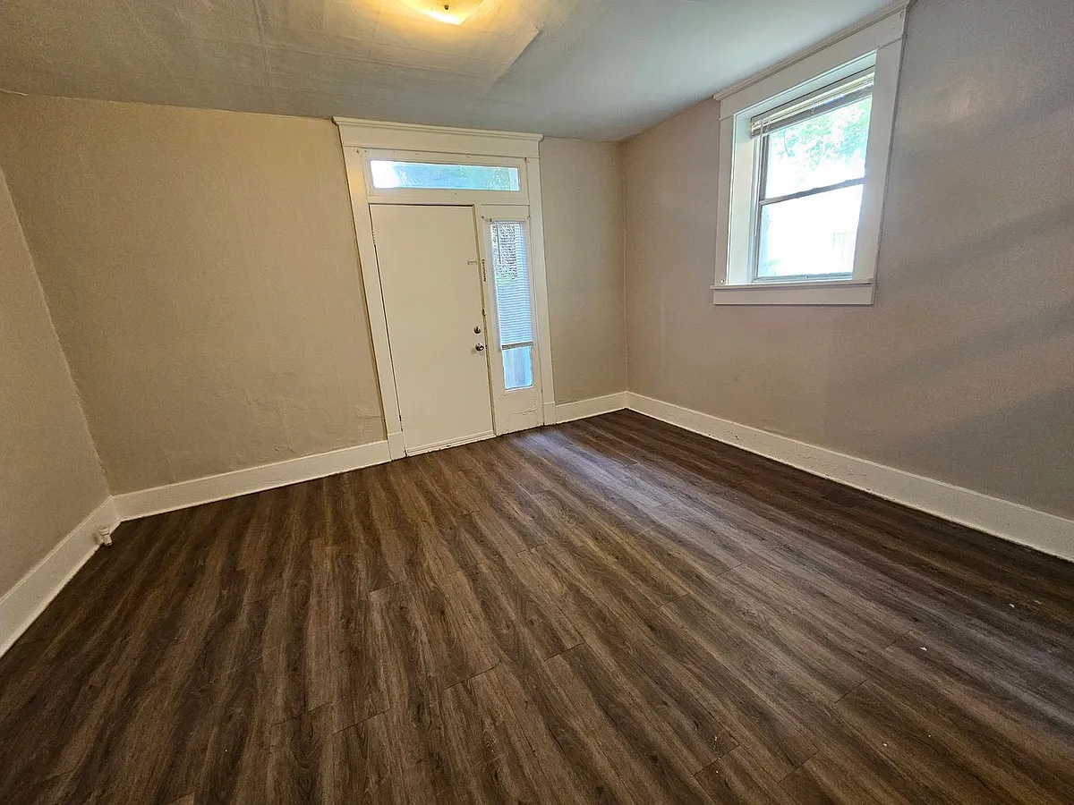 Building Photo - 314 S 700 E