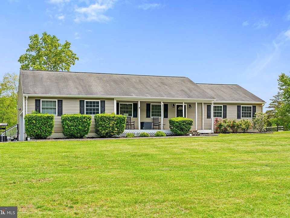 13297 Sillamon Rd, Goldvein, VA 22720 Zillow