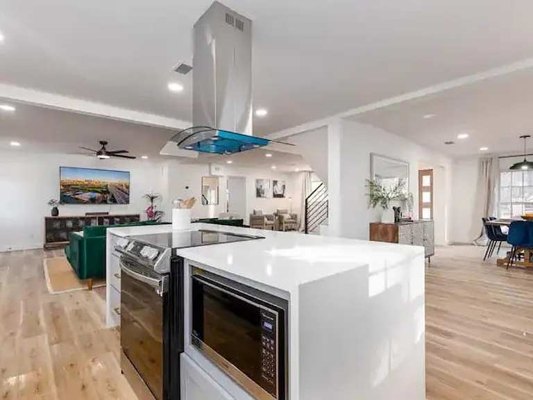 306 W Lookout Dr — Photo 15