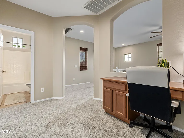 3143 S Southwind Dr — Photo 21