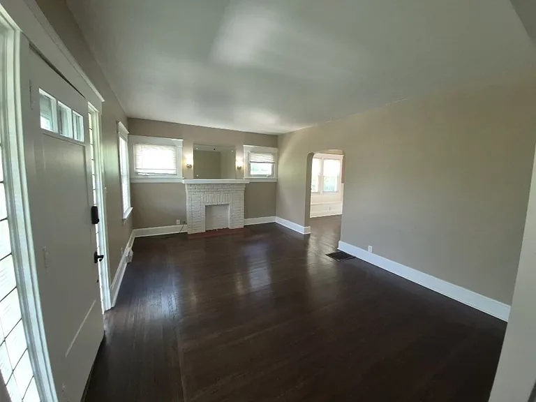 4939 Western Hills Ave — Photo 3
