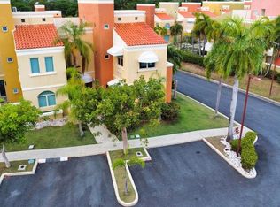90 Candelero Dr #84, Humacao, PR 00791