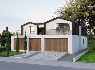 7664 Boeing Ave, Los Angeles, CA 90045