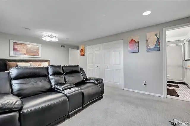 4753 Quarton Rd — Photo 11