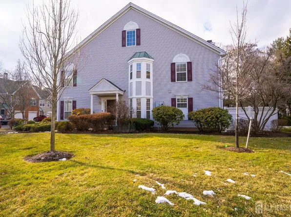 1 Hopkins Ct, Plainsboro, NJ 08536