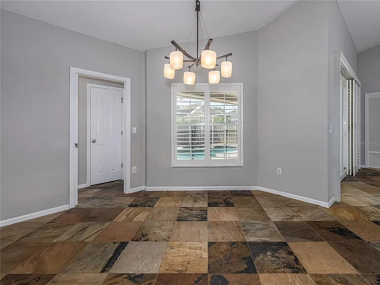 10333 Abbotsford Dr — Photo 13