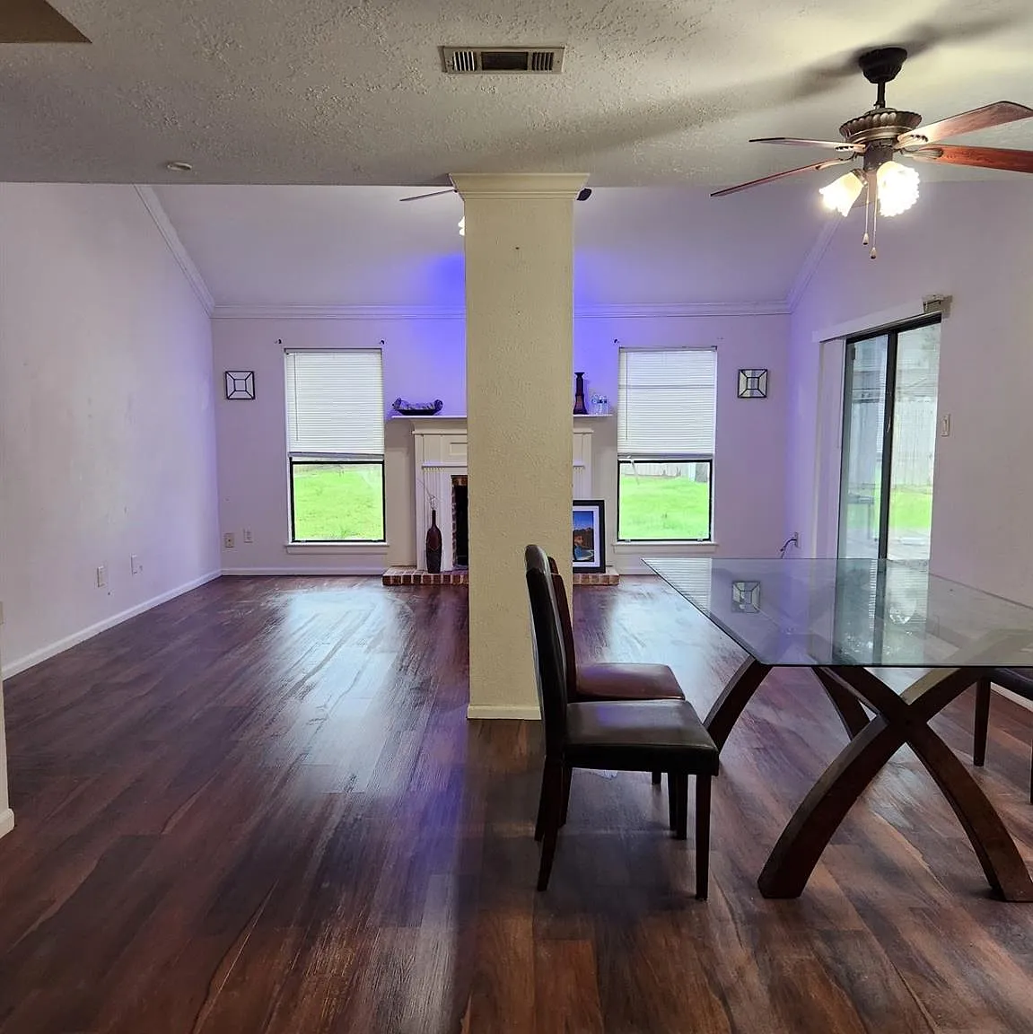 3 bed, 2.5 bath, 1552 sqft, $1,950 — Photo 2