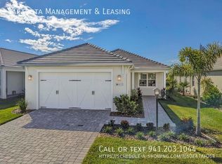 8125 Sternway Rd, Sarasota, FL 34240